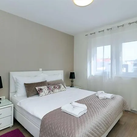 Luxury No 4 Familienfreundlich Zadar