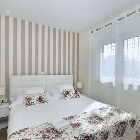 Luxury No 4 Familienfreundlich